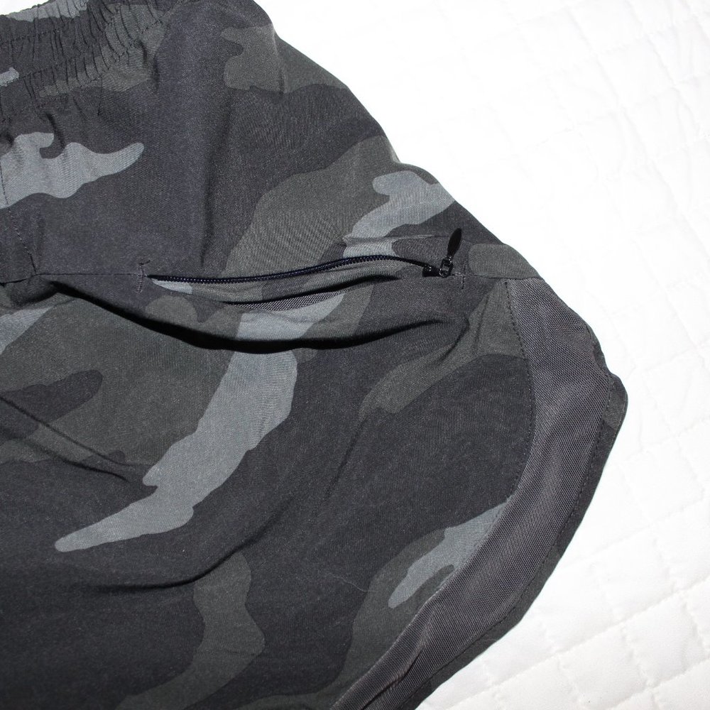 Athleta Green and Gray Camo Athletic Shorts - Picture 9 of 9